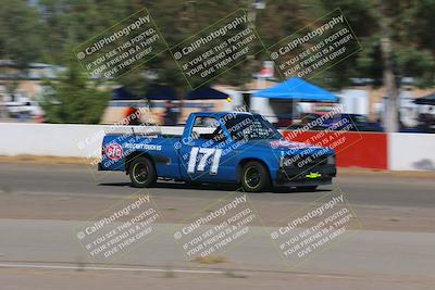 media/Oct-02-2022-24 Hours of Lemons (Sun) [[cb81b089e1]]/1020am (Front Straight)/